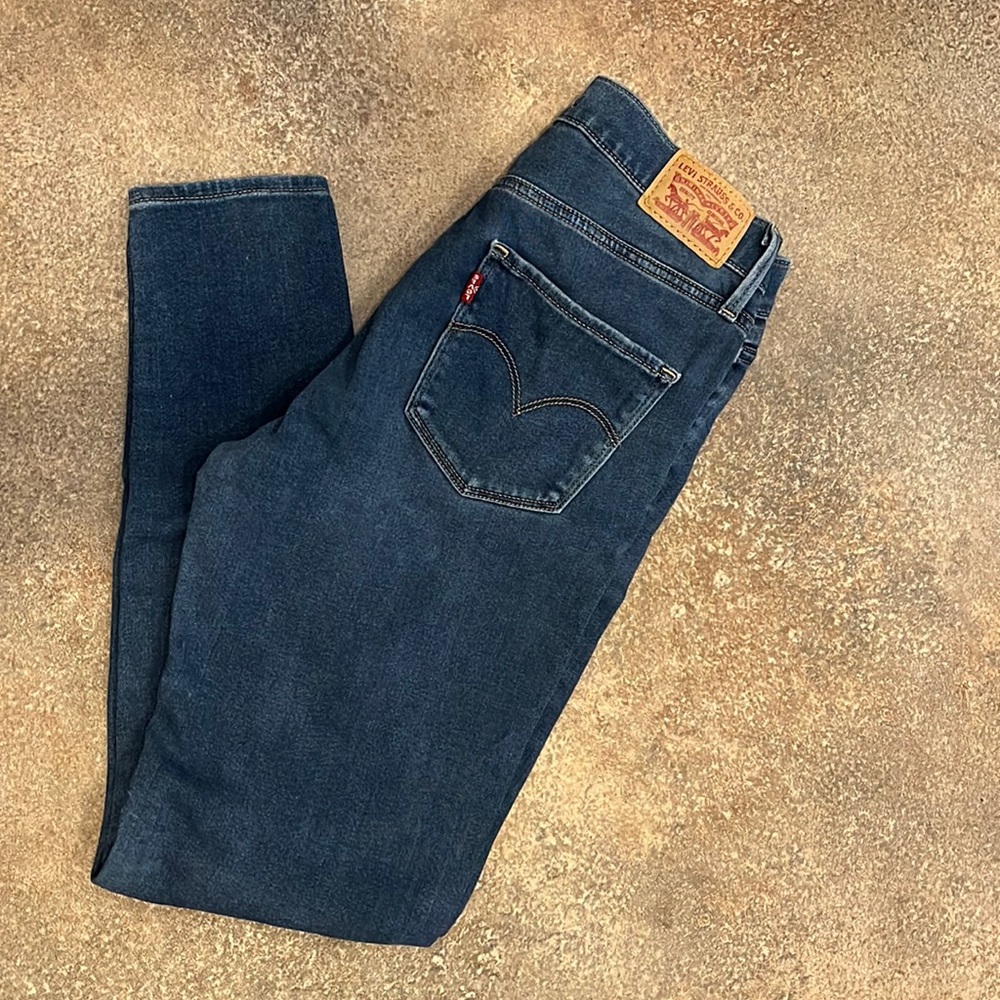 Levi jeans